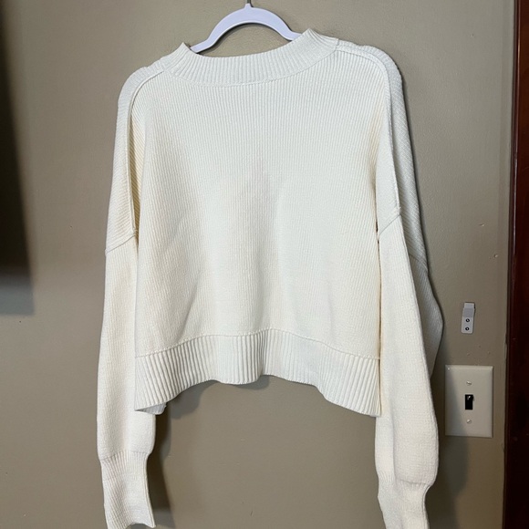 Free People Easy Crop Pullover Sweater NWT - Picture 6 of 10
